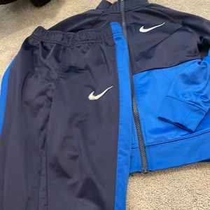Nike track suit size 7